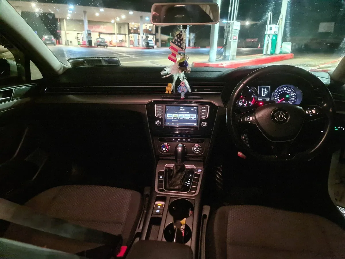 Automatic Passat 2016, 7500€ - Image 3