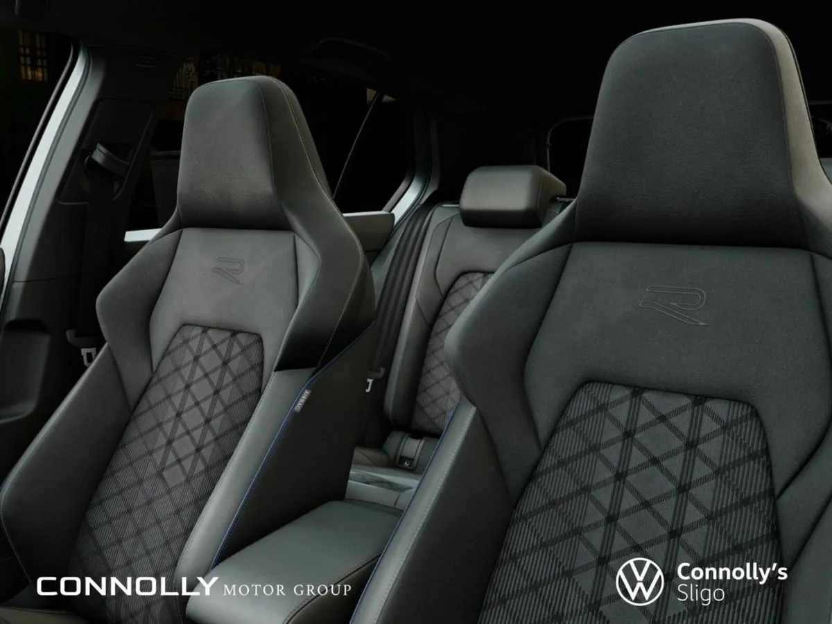 Volkswagen Golf RLINE 1.5eTSI 116 HP mHEV AUTO - Image 4
