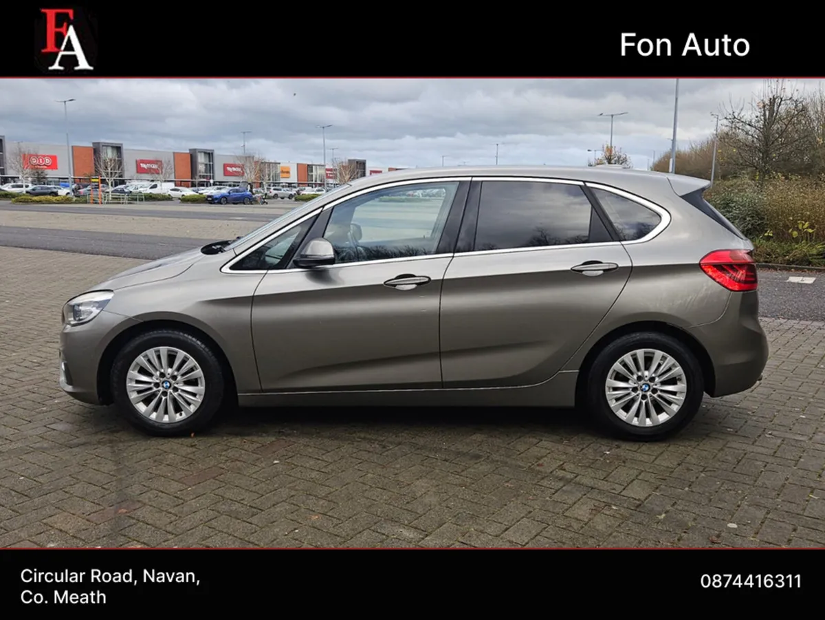 BMW 2-Series 218D 2.0 DIESEL AUTOMATIC LUXURY MODE - Image 4