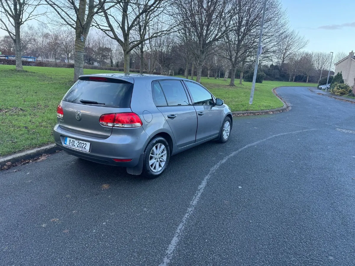 Volkswagen Golf 2011 - Image 3