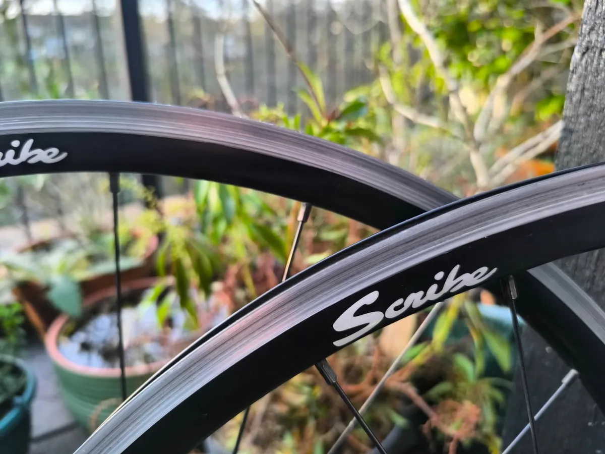 Road bike wheels - Image 3