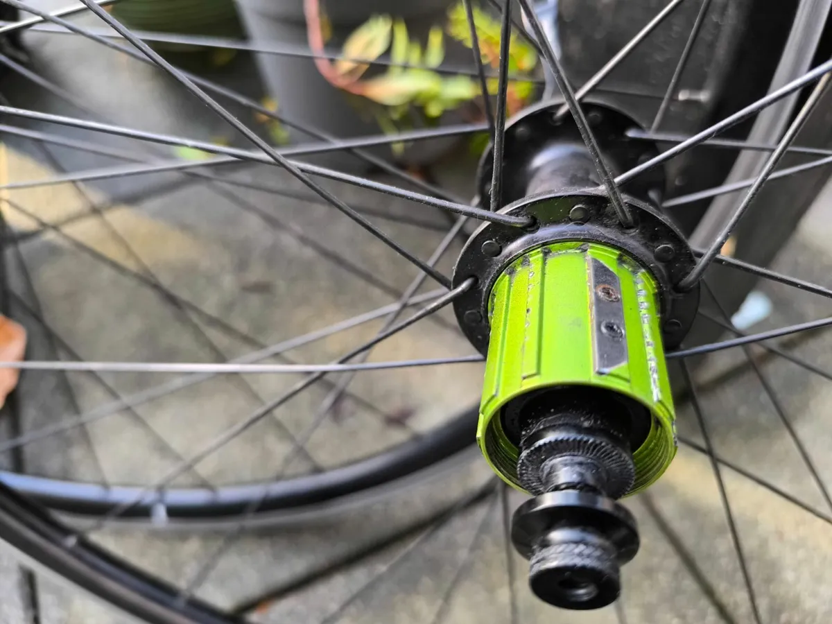 Road bike wheels - Image 4