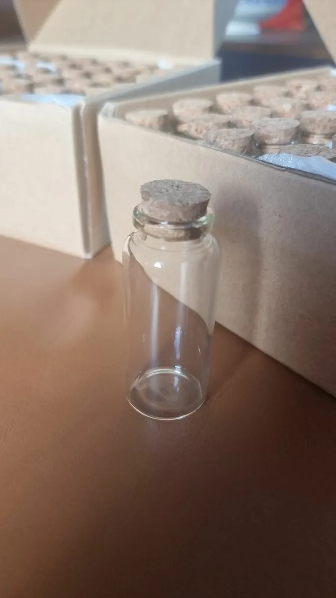 30ml Glass Jar Vials with Cork Tops - Image 1
