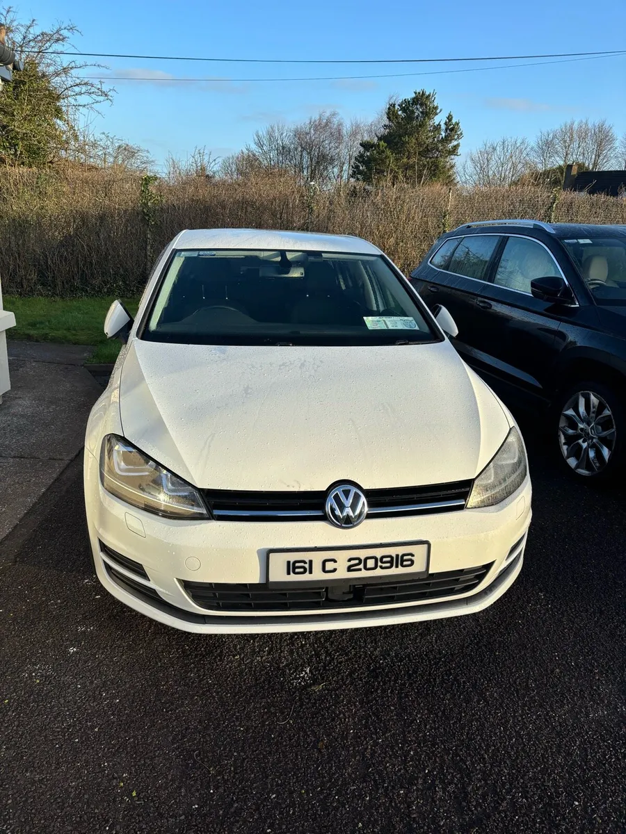 2016 auto white Volkswagen Golf - Image 1