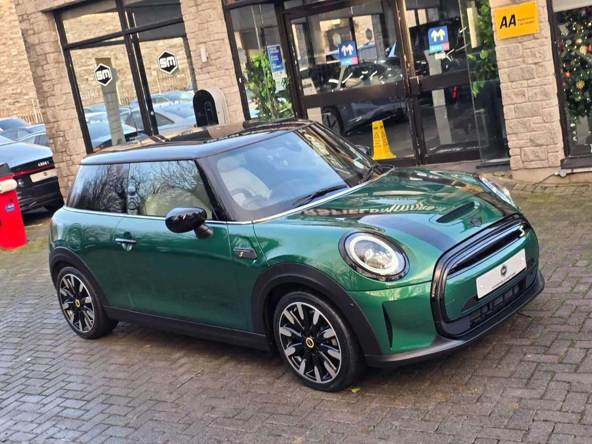2021 MINI COOPER  LEVEL 3 ELECTRIC 136 KW 33 - Image 4