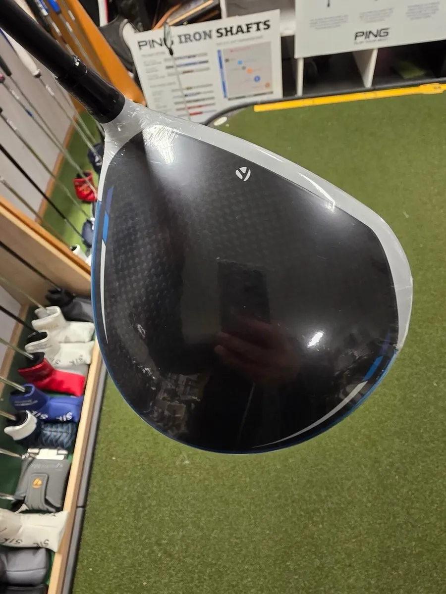 Brand Mew Taylormade Sim2 Max - Image 3