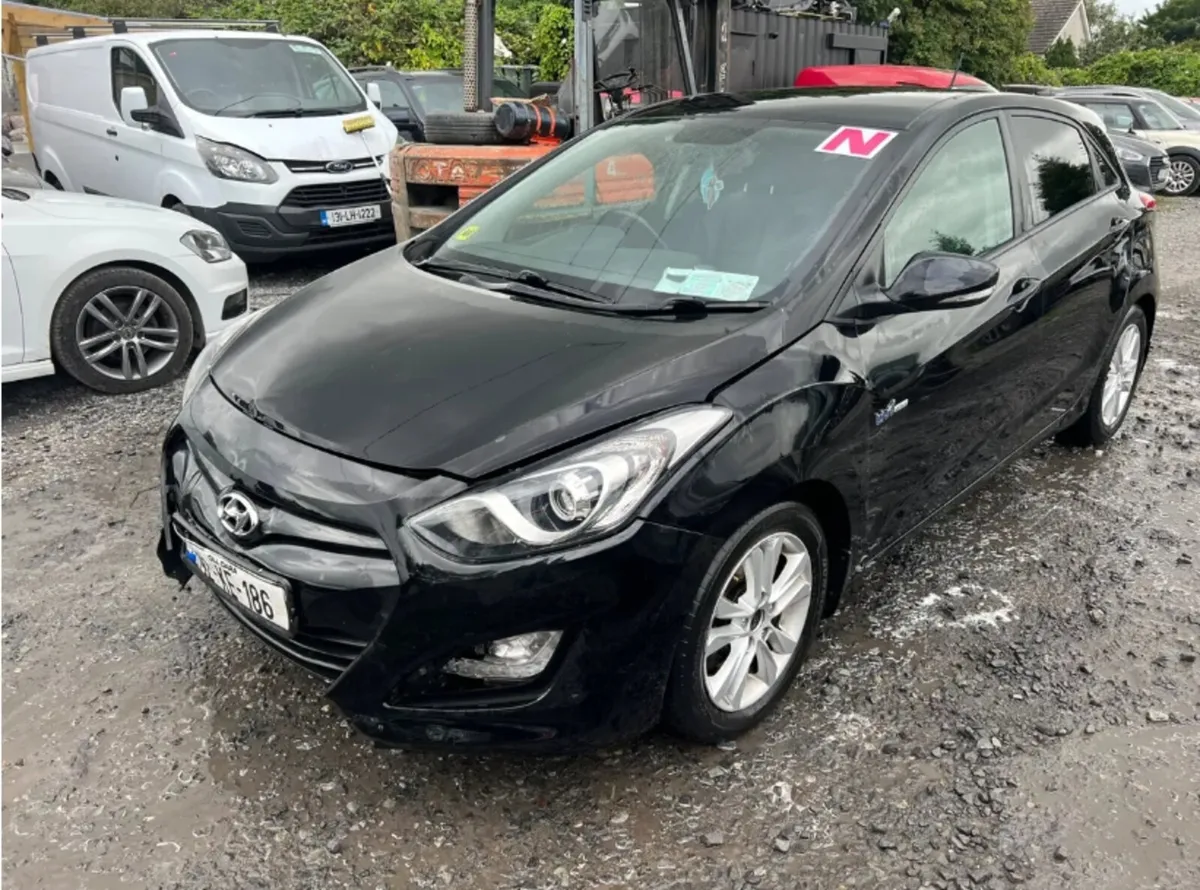 142 Hyundai i30 1.6 Diesel - Image 3