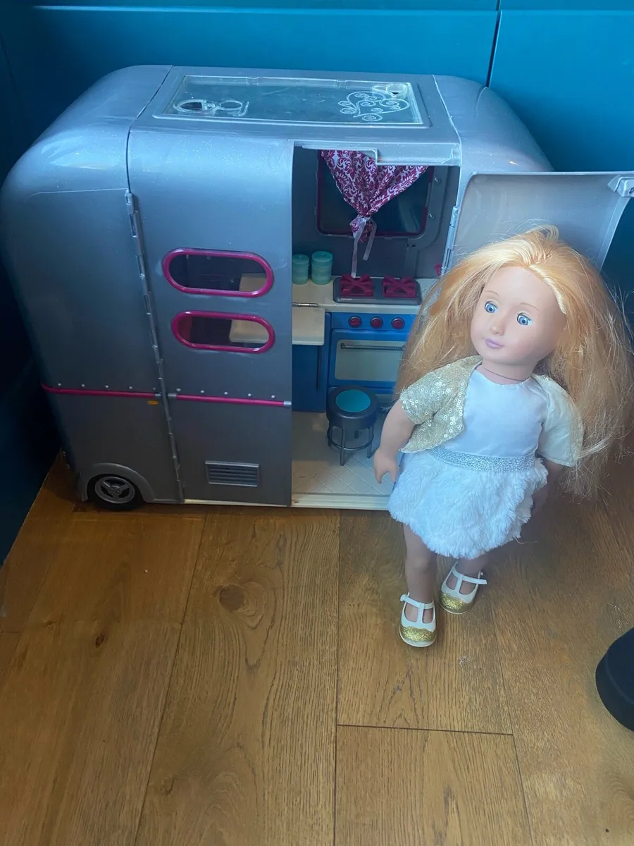 Our Generation Doll Camper Van set - Image 1