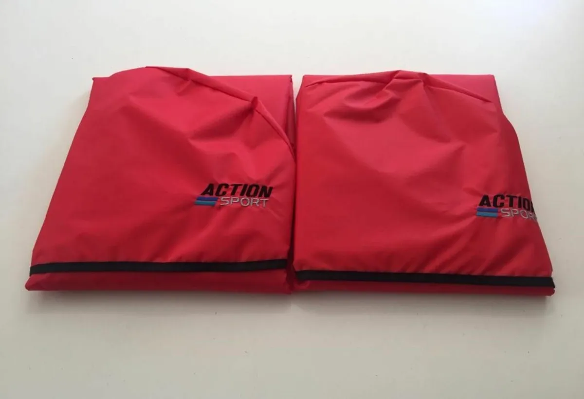 Action Sport Waterproof Seat Covers XL – Red - Image 1