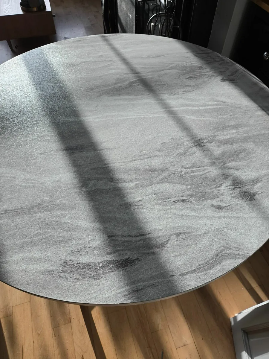 Kitchen Table grey/white marbled effect - Image 3