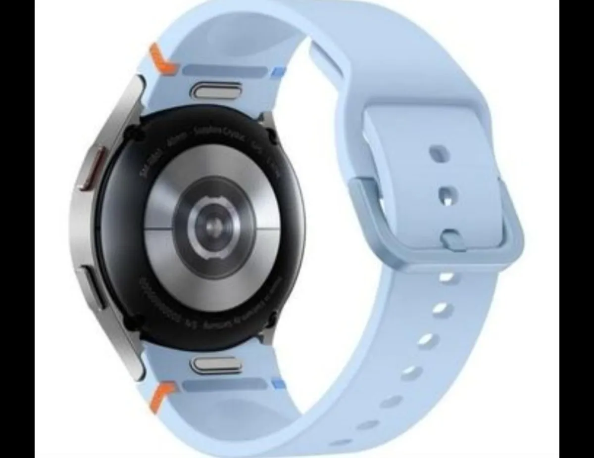 Samsung Galaxy FE watch with bixby - Image 4