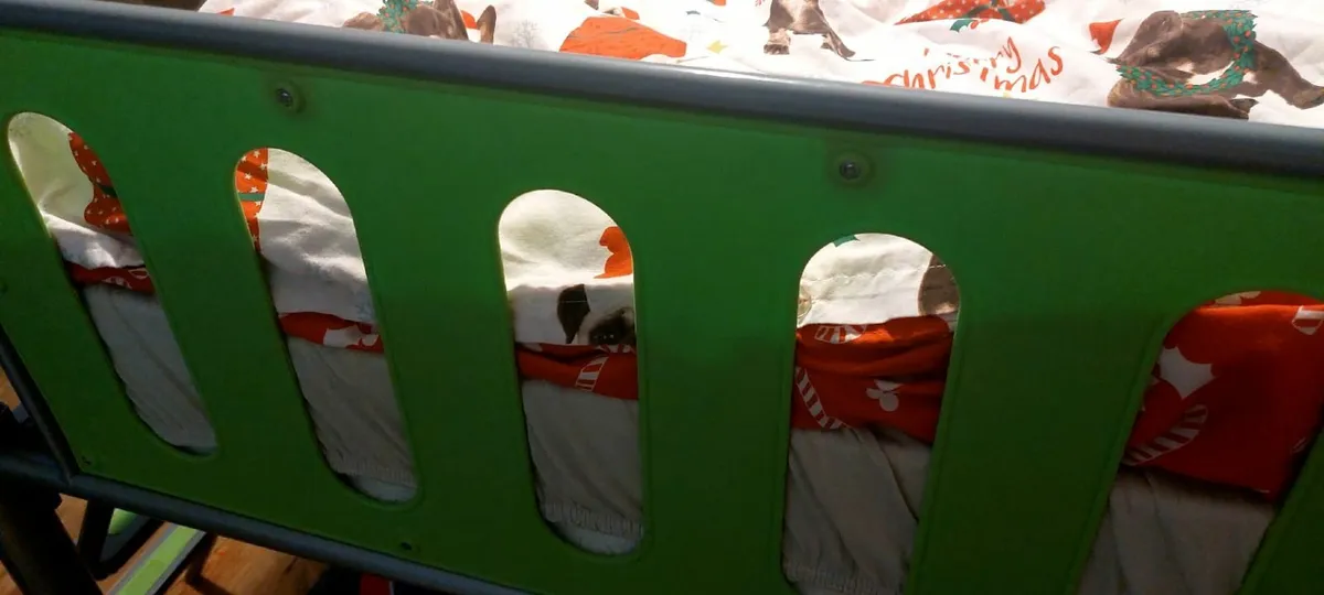 Mid sleeper single bed - Image 1