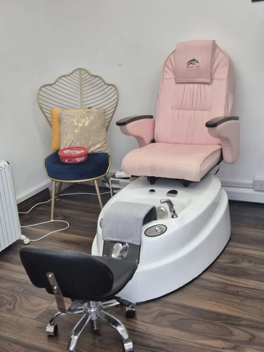 Pedicure chair - Image 2