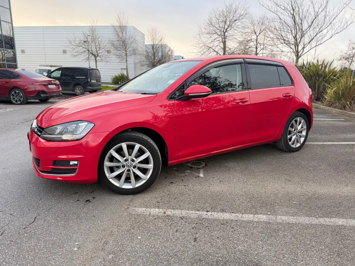 141 Volkswagen Golf 1.4 TSI High Line ~ DSG : Auto - Image 2