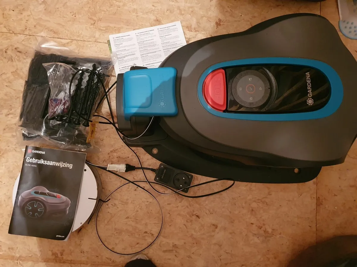 Gardena Lawnmower robot - Image 1