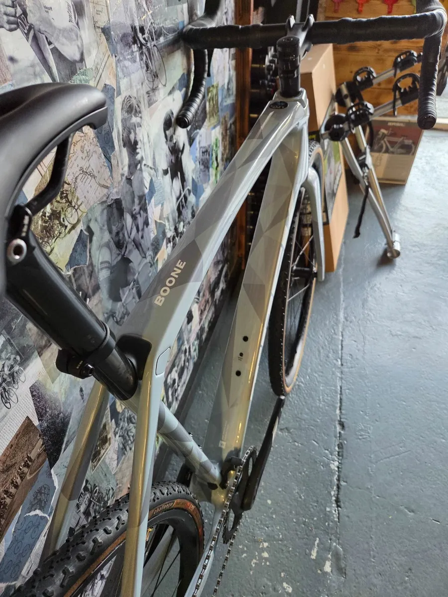 Cyclocross Bike - Image 2