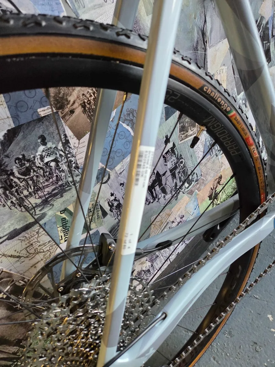 Cyclocross Bike - Image 3