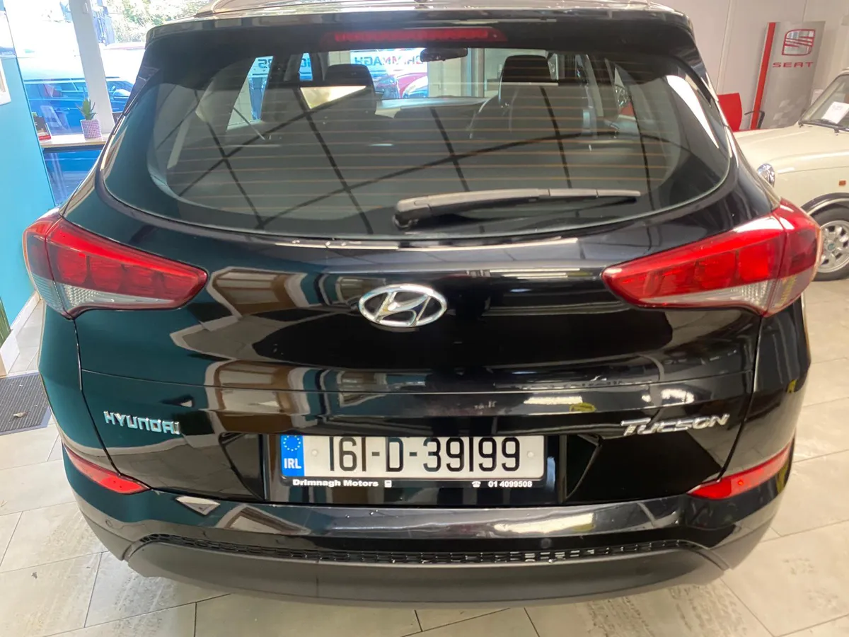 Hyundai Tucson petrol - Image 3