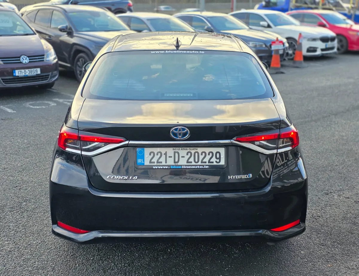 Toyota Corolla Luna Hybrid Automatic 1.8 Petrol - Image 4