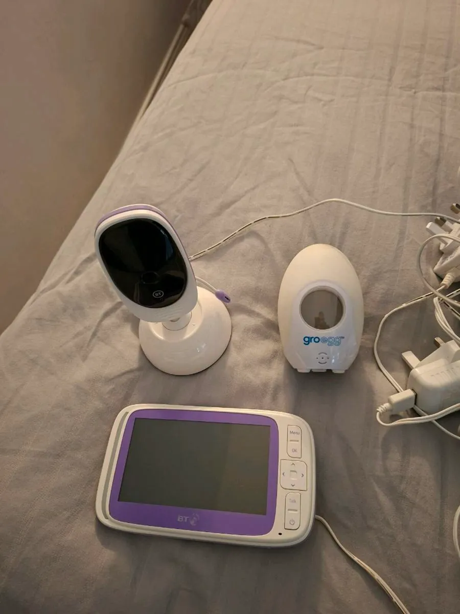 3x Child safely gates and Child monitor - Image 2