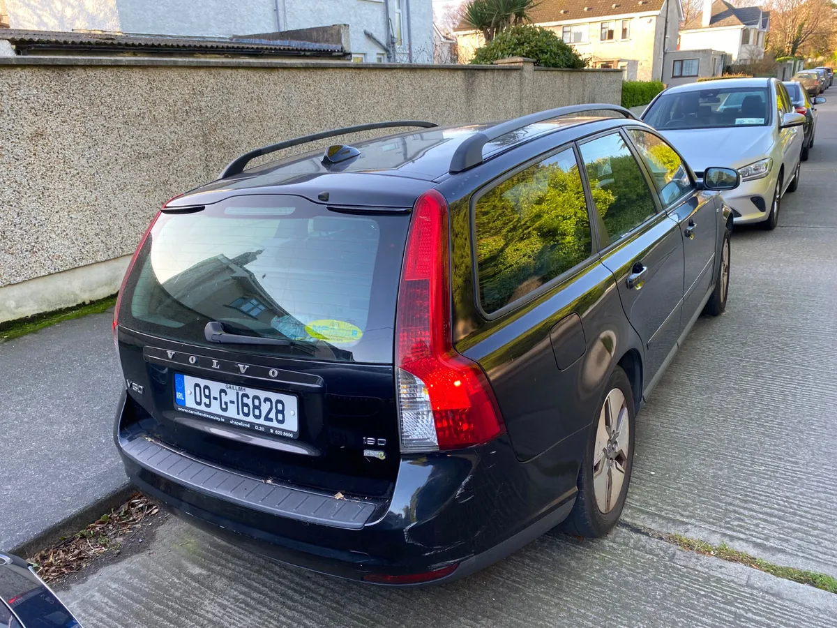 Volvo V50 1.6D - €995 - Image 3