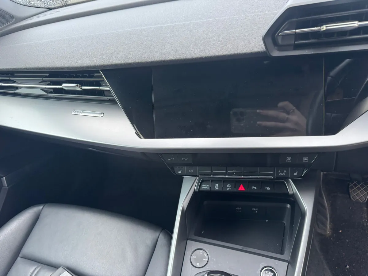 2021 (212) Audi A3 Sport 30 2.0 TDI - Saloon - Image 4