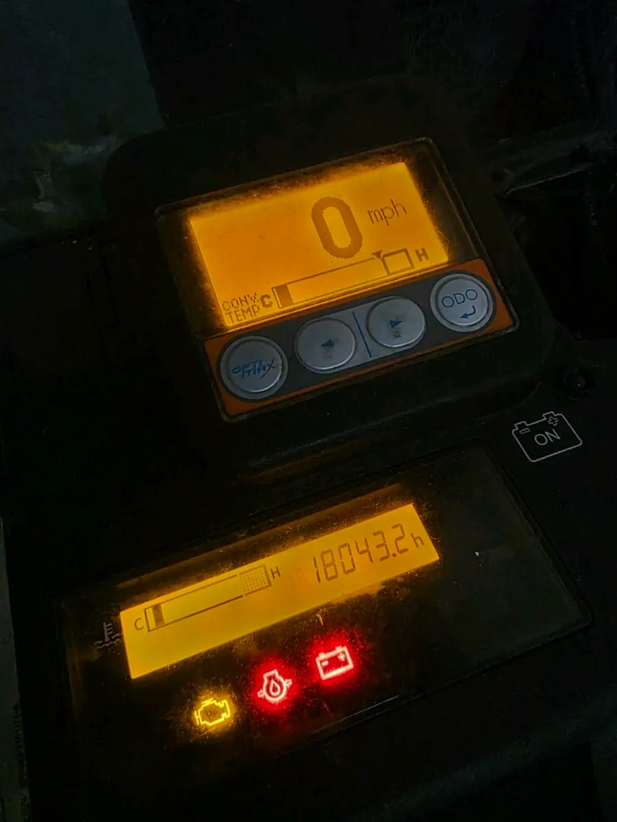 Forklift Toyota tonero SAS - Image 3