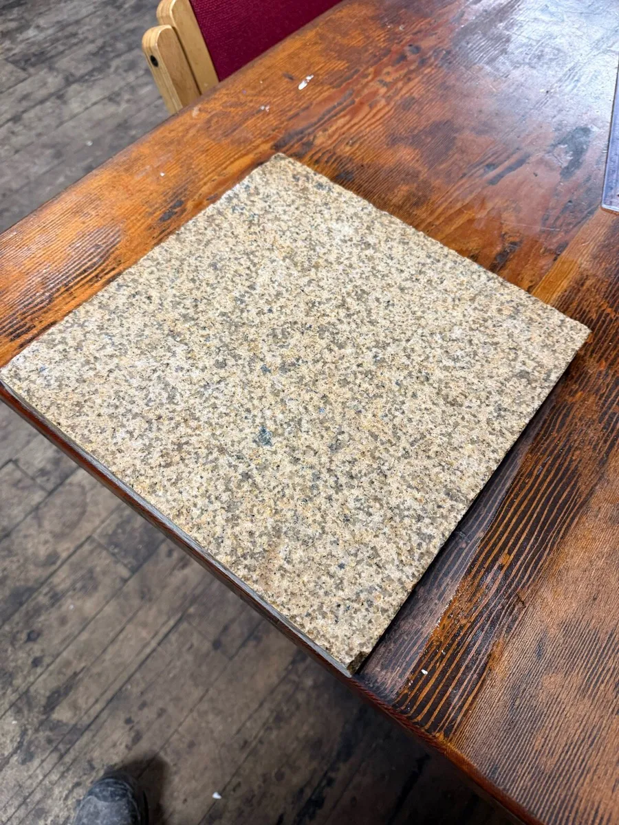 300mm square Granite 25mm flags - Image 3