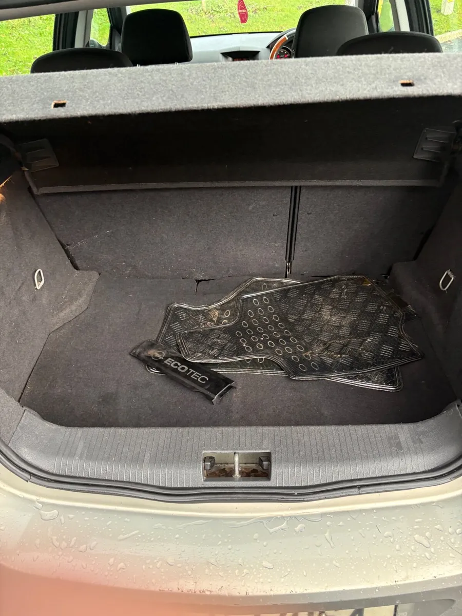 Opel Astra 2007 - Image 2