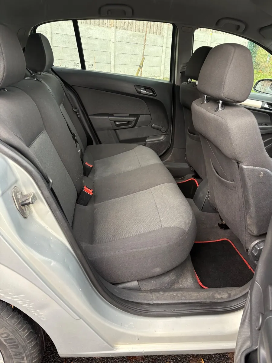 Opel Astra 2007 - Image 3