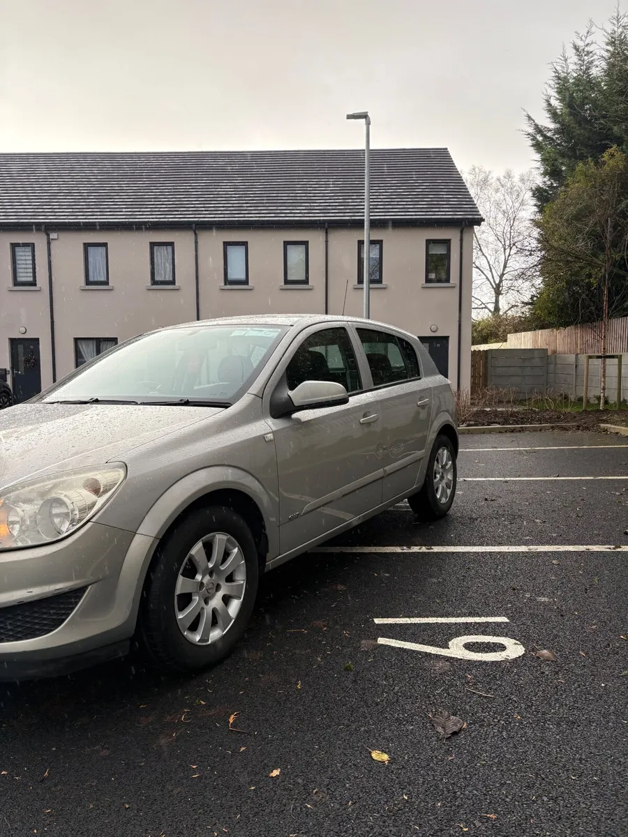 Opel Astra 2007 - Image 1