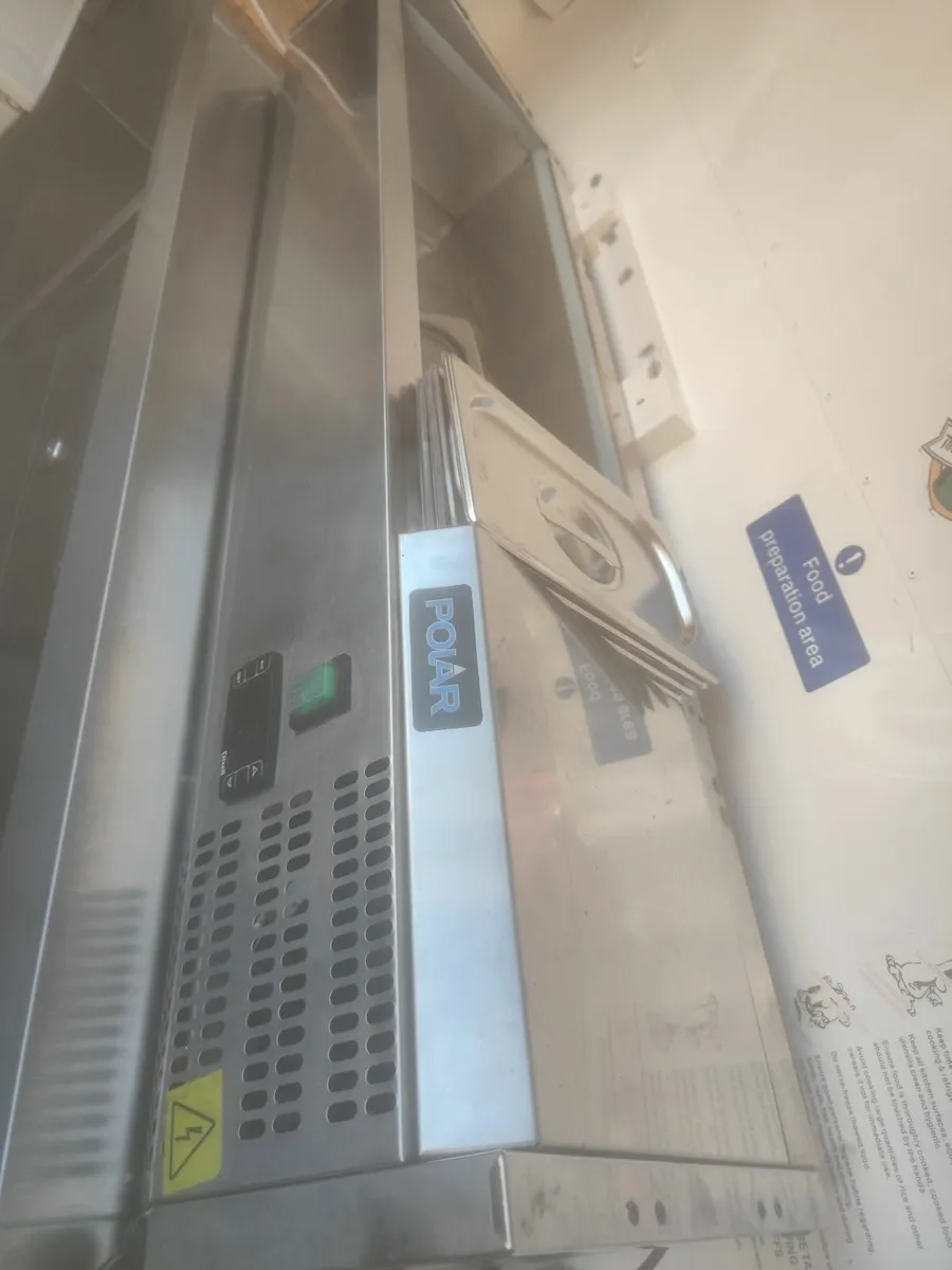 Countertop prep fridge - catering equipment - Image 1