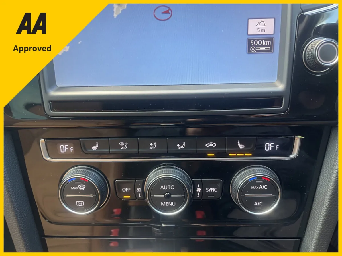 Volkswagen Golf 1.4 DSG Highline    AUTO - Image 3