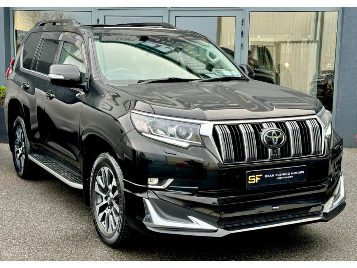 Toyota Land Cruiser *LOW ROAD TAX* PRADO 7SEATER S - Image 3