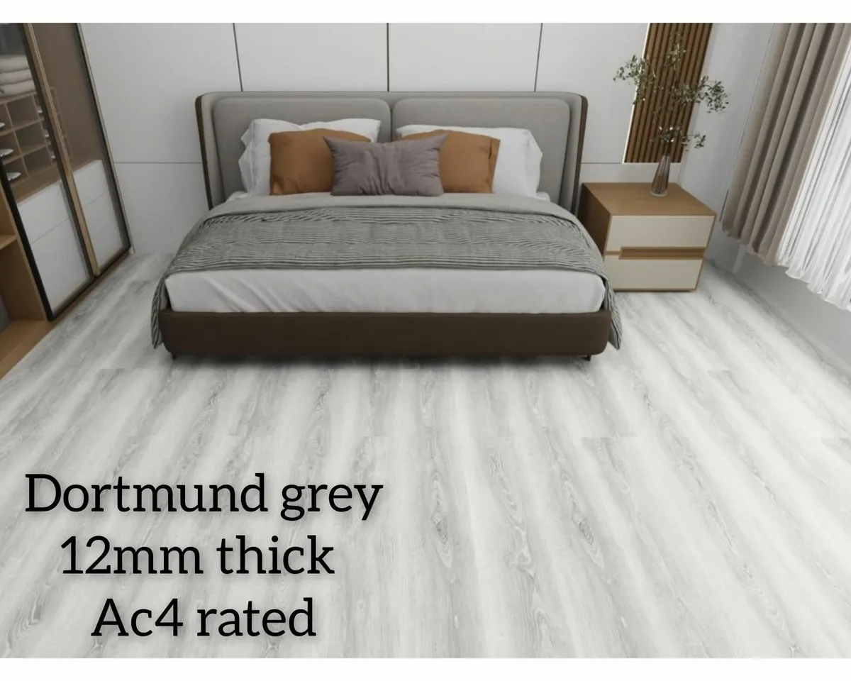 12mm Matte Finish Laminated Click Flooring in Mult - Image 2