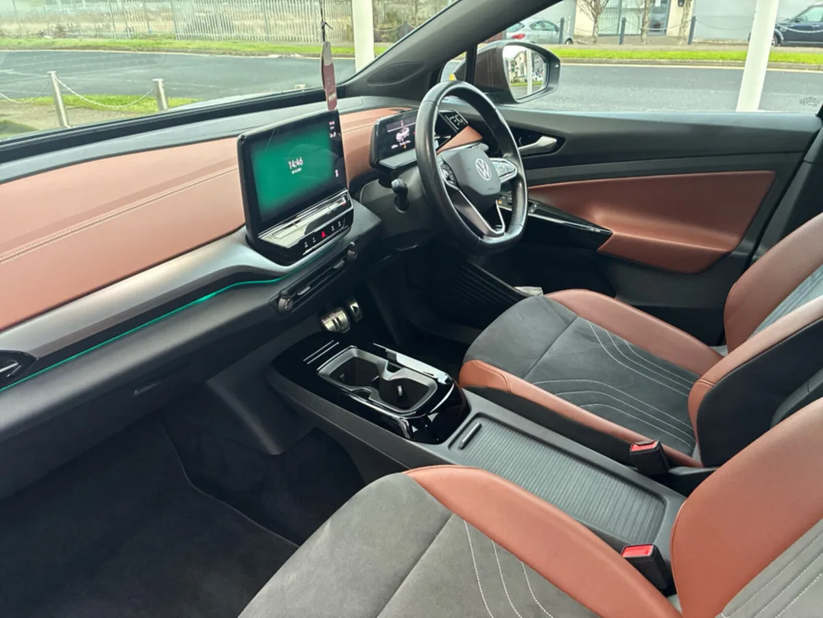 Volkswagen ID.5 PRO 128 KW BUSINESS 77KWH 174BHP - Image 3