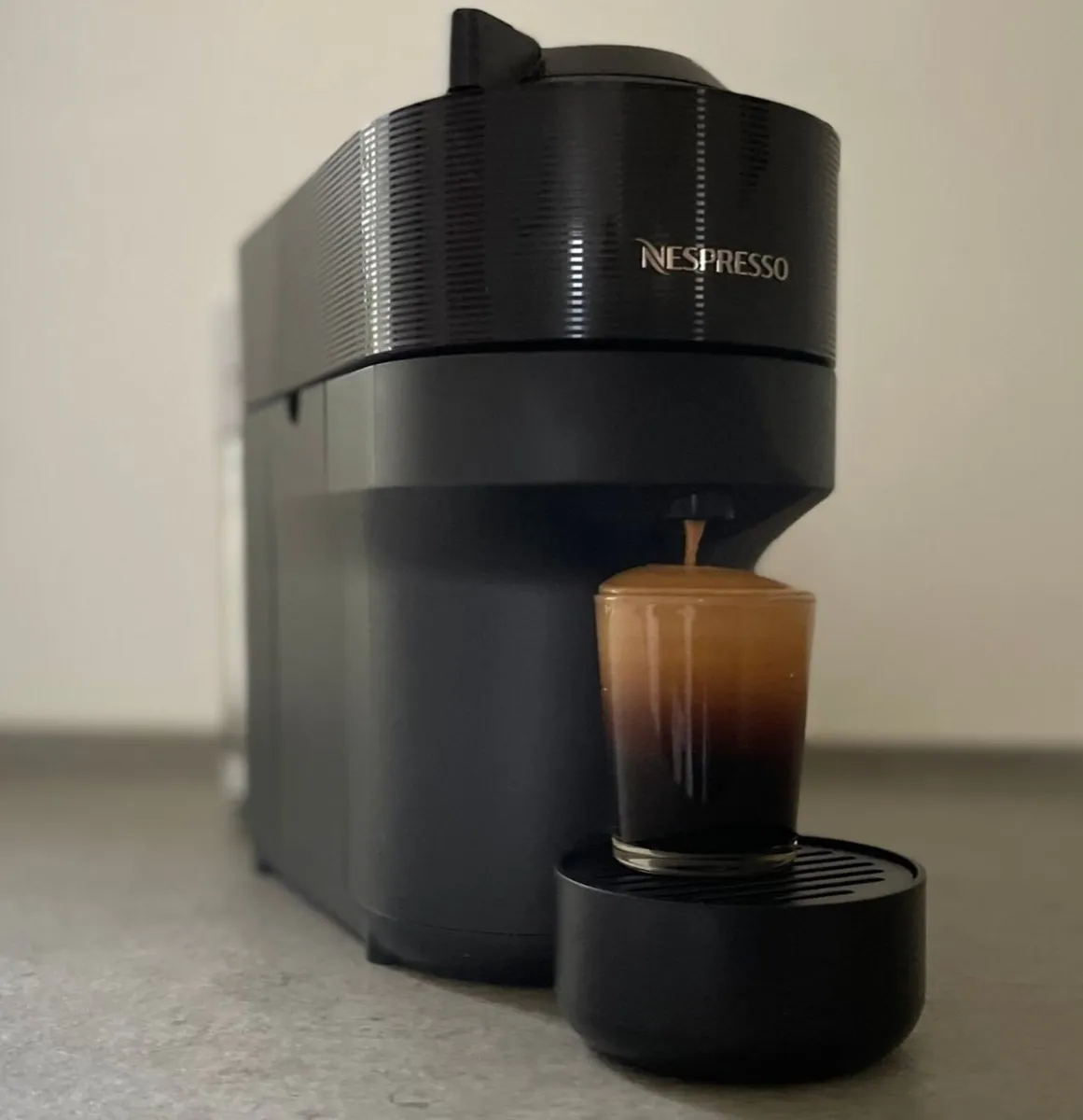 Nespresso vertuo coffee maker - Image 3