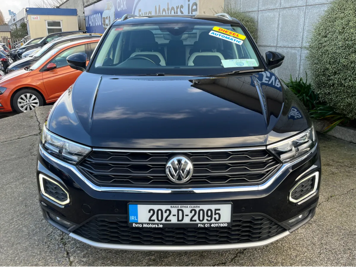 Volkswagen T-Roc AUTOMATIC SPORT 2.0 TDI DIESEL 15 - Image 2