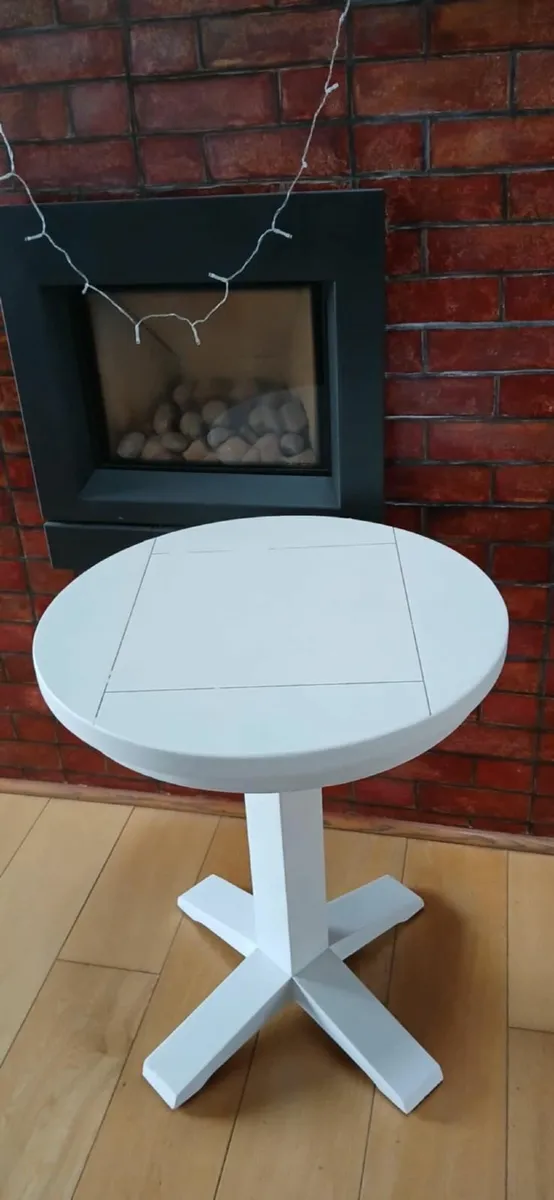 coffee table - Image 1