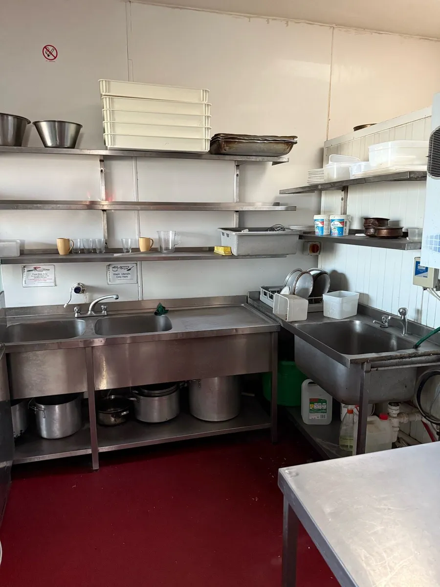 Kitchen Equipment - Image 2