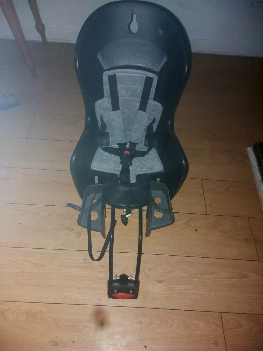 Child bike seat - Image 2