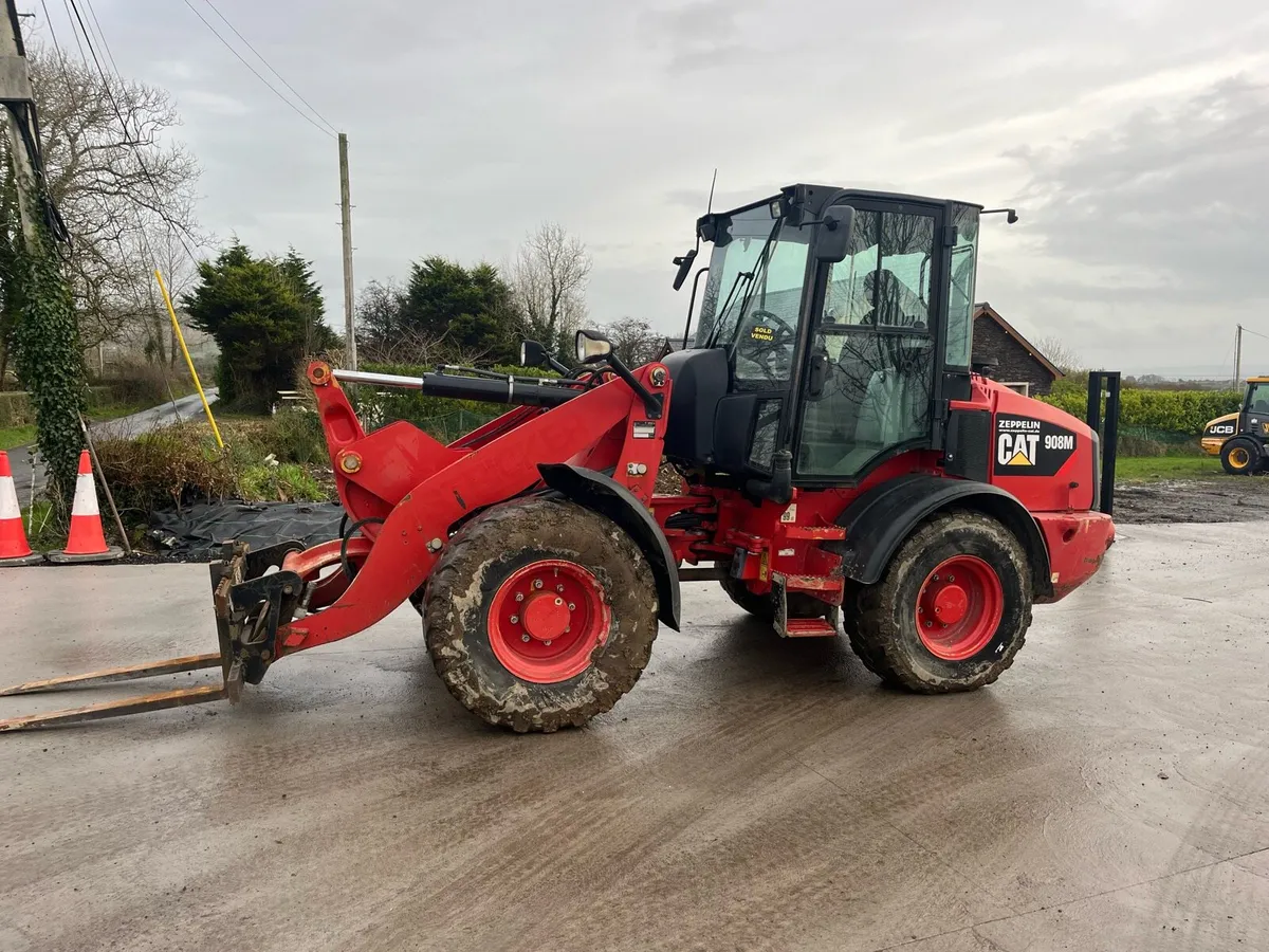 Cat 908m - Image 1