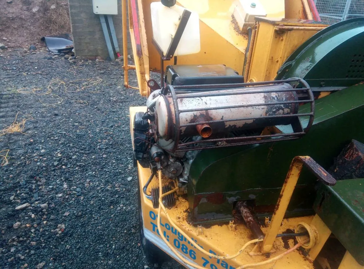 Vemeer woodchipper - Image 2