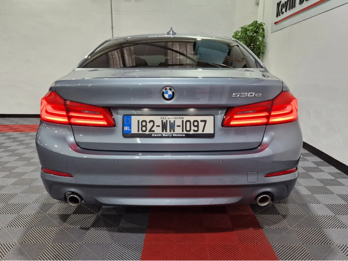 BMW 5-Series 530E SE (PLUG IN HYBRID) AUTOMATIC ** - Image 3