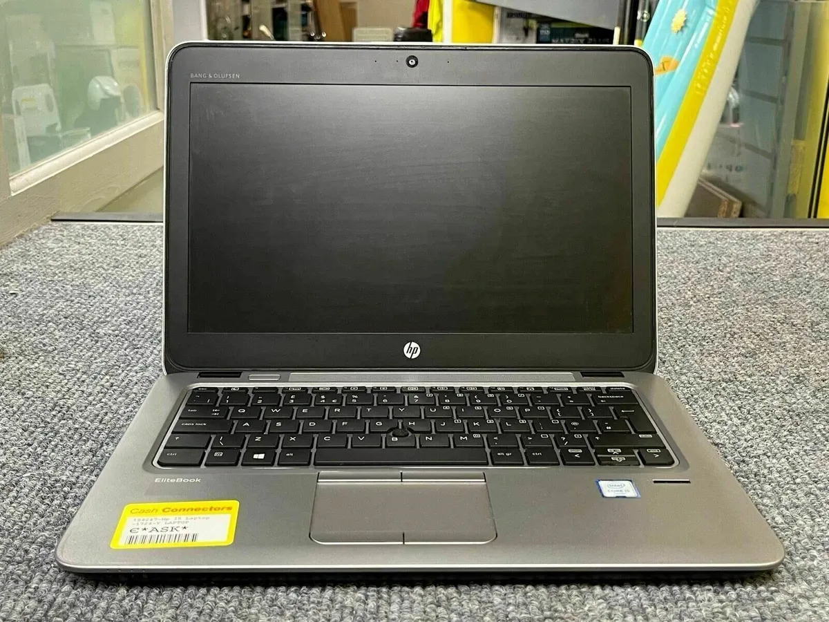 HP Elitebook 820 G3 - Image 1