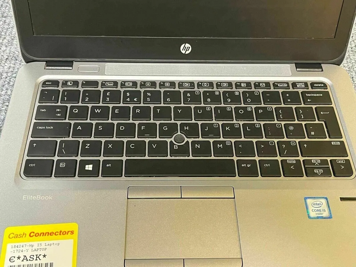 HP Elitebook 820 G3 - Image 2