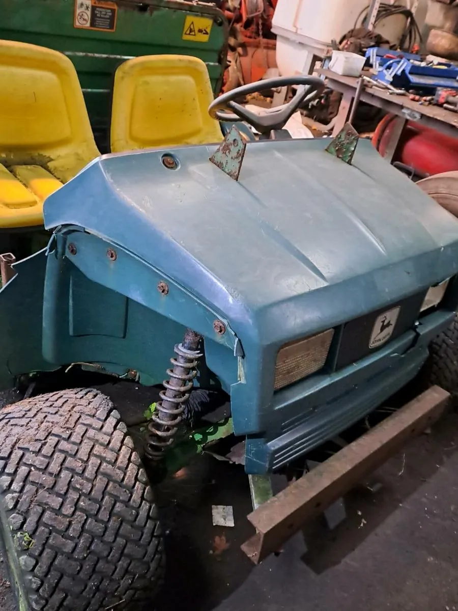 John Deere Gator - Image 1