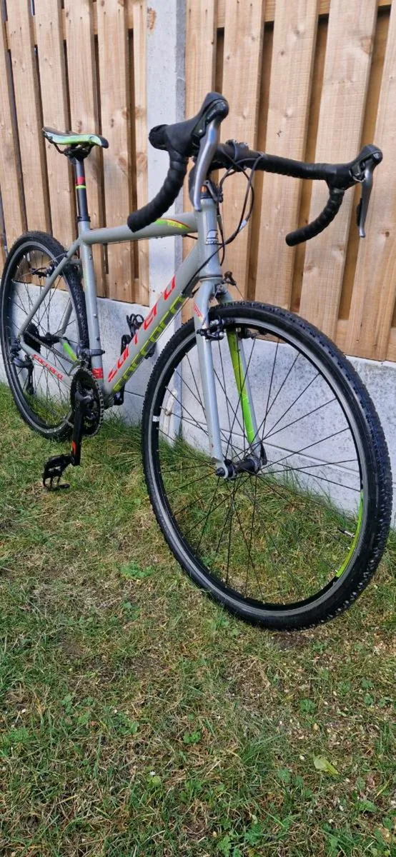 Carrera road bike ( serviced ) ( delivery ) - Image 4