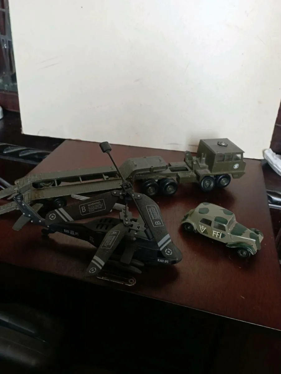 VINTAGE MILITARY DIE - CAST MODLE VEHICLE - Image 2