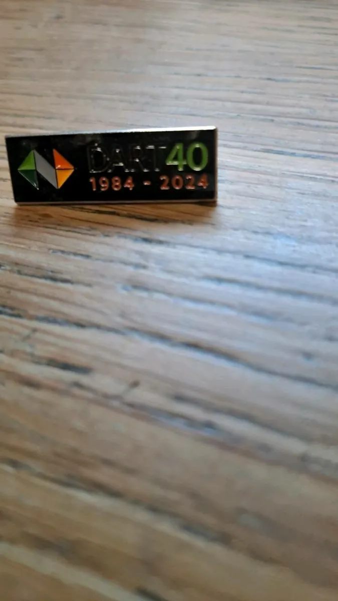 Limited edition DART badges - Image 3